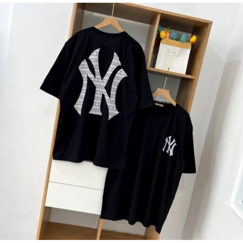 KAOS OVERSIZE UNISEX COWO CEWE MOTIF NY ALL BLACK BAHAN ADEM