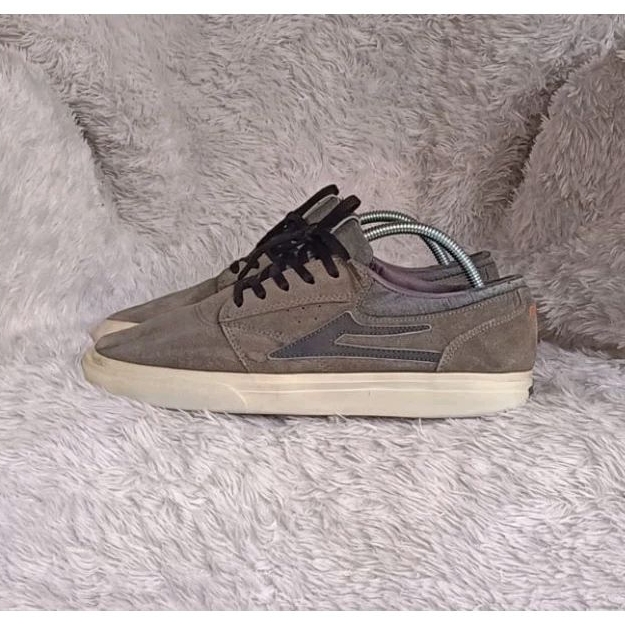 Sepatu Lakai griffin skateboard vintage