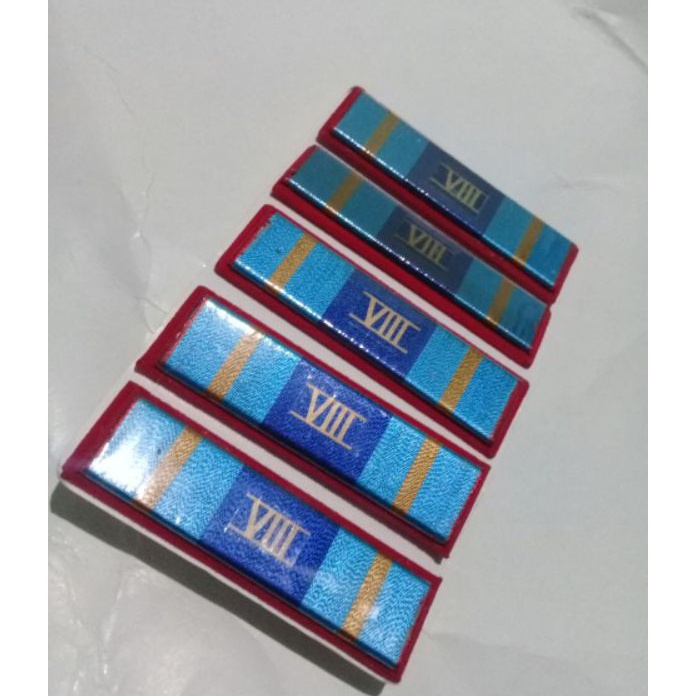 

BERKUALITAS Pita jasa TNI 8 tahunSatya lencana PDH TNI 8 tahun