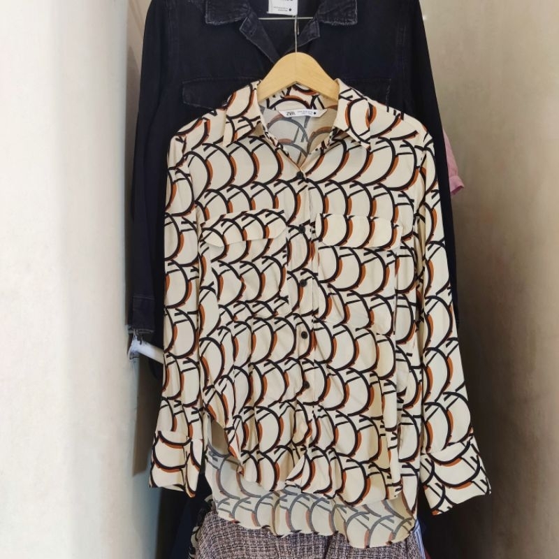 Zara printed shirt preloved