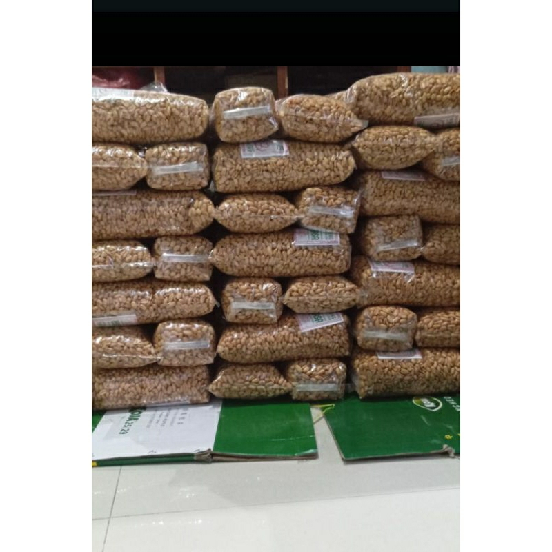 

kacang bawang goreng gurih termurah 1kg