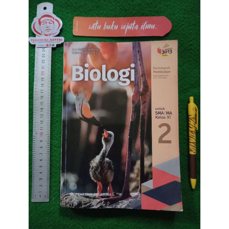 Buku Biologi untuk SMA kelas XI by Erlangga.