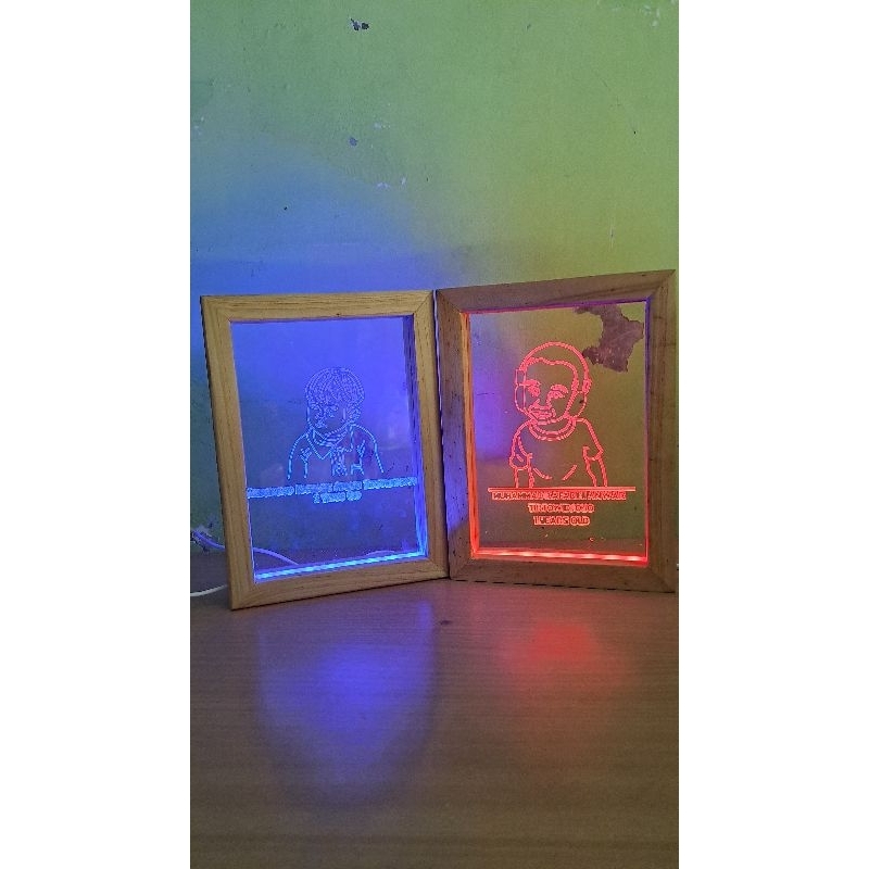 Lampu Hias Akrilik Lampu LED Grafir CNC Frame Kayu A5