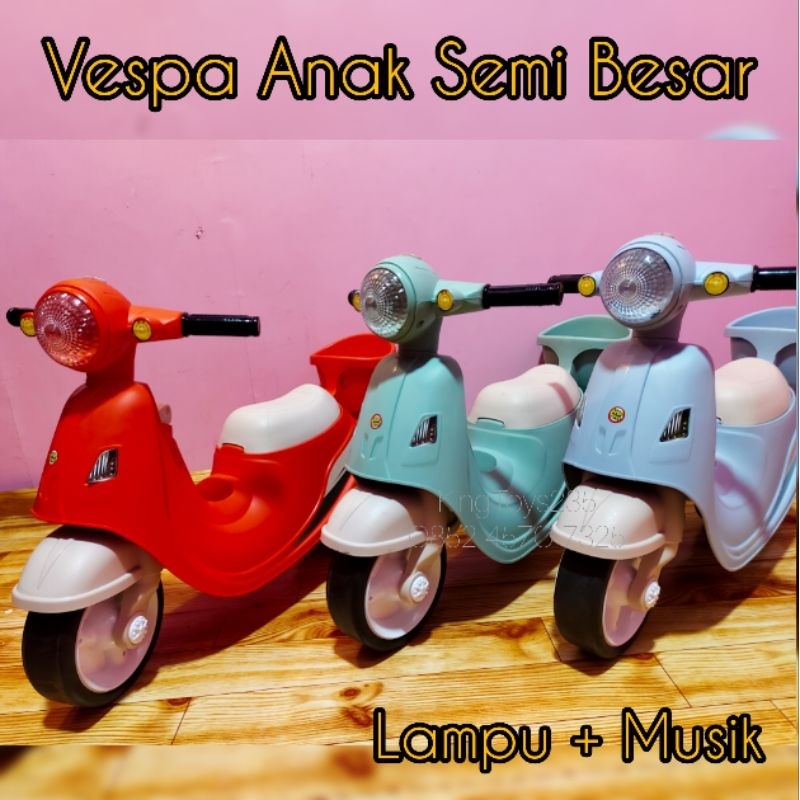 Mainan Anak Motor Vespa Anak Bonus Batrai Musik Lampu Lagu Sepeda Tidak Engkol Besar Panjang Tinggi 