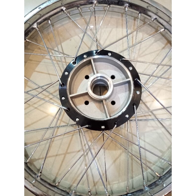 velg belakang Yamaha Jupiter fiz r foz 1 alfa