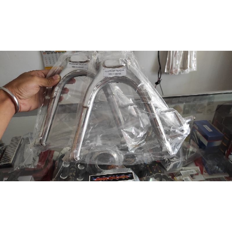 STANDAR TENGAH MIO CHROME