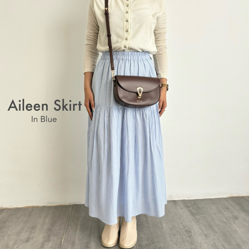 PLUMFIT Rok Panjang Wanita Motif Garis Aileen Skirt