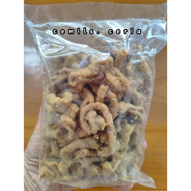 

keripik usus 500 gram / kripsus ayam / keripik usus ayam crispy / camilan kripik usus ayam 500 gram