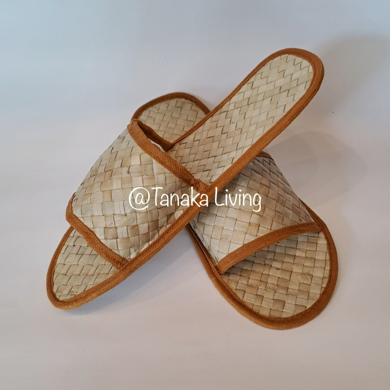 SANDAL HOTEL / SANDAL HOTEL AESTHETIC / SANDAL HOTEL ANYAMAN / SANDAL HOTEL MURAH / SANDAL HOTEL PAN