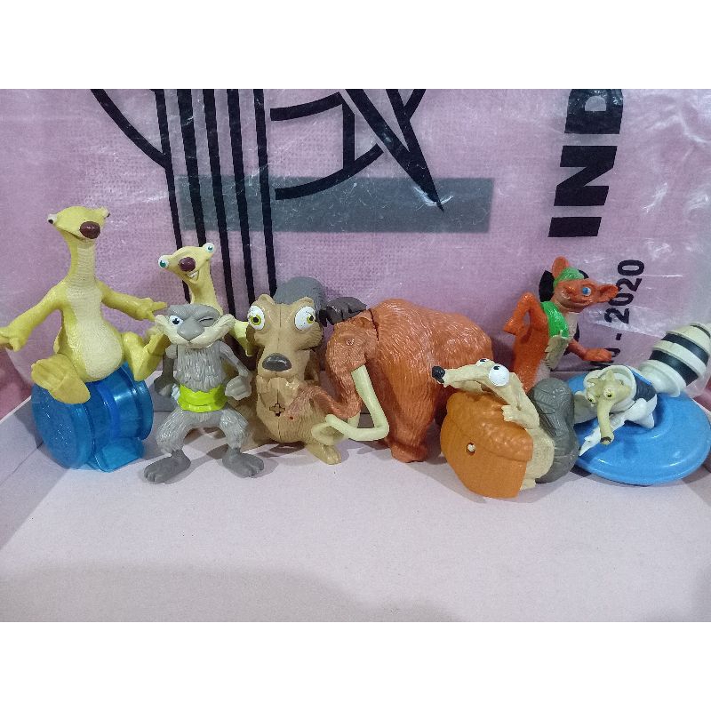 READY STOCK Ice Age Mcd / Ice Age Happy Meal / Mainan Murah / Happy Meal Preloved / Mainan Mcd Murah