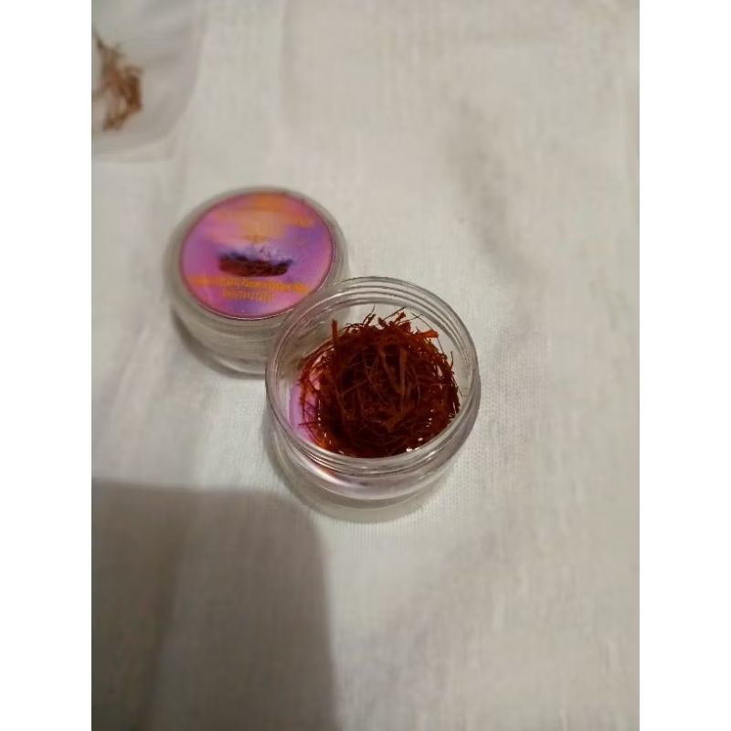 

Saffron kemasan ekonomis 100% original (20 helai)