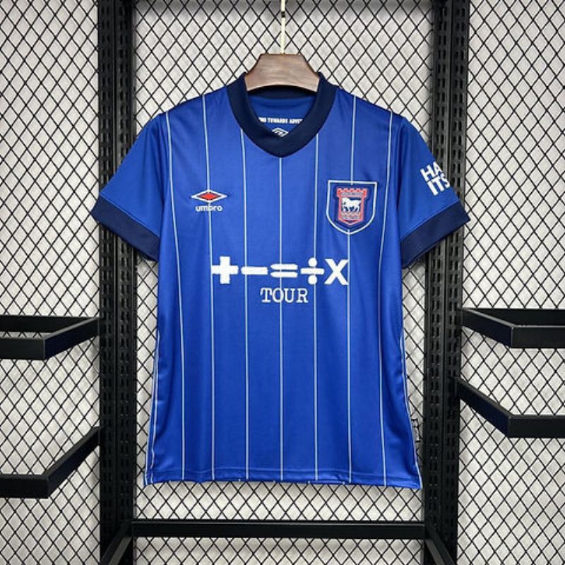 JERSEY IPSWICH TOWN HOME 24/25 GO IMPORT