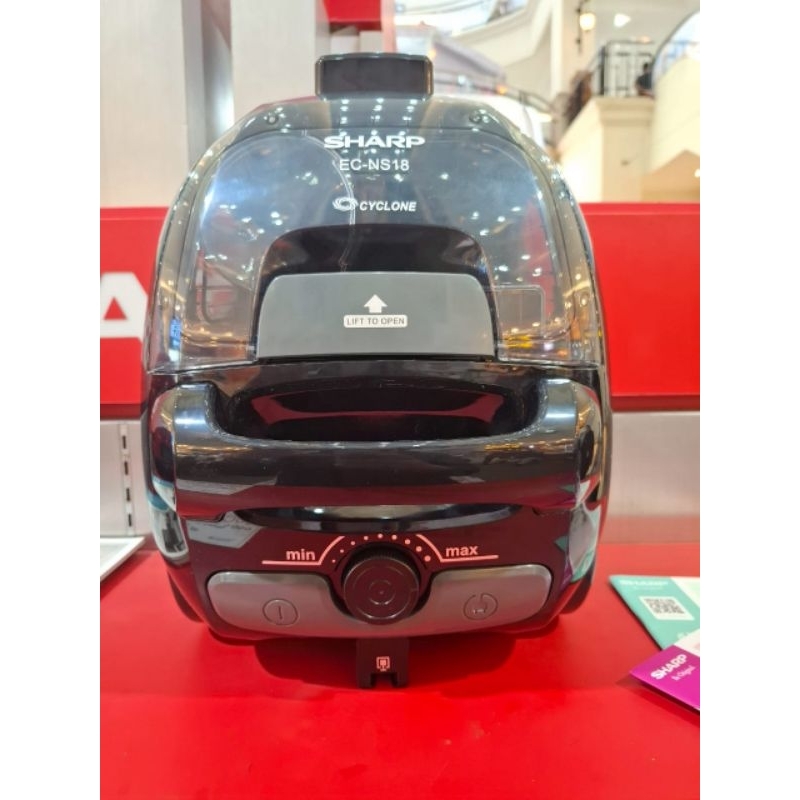Vacum cleaner sharp EC-NS18BK/RD