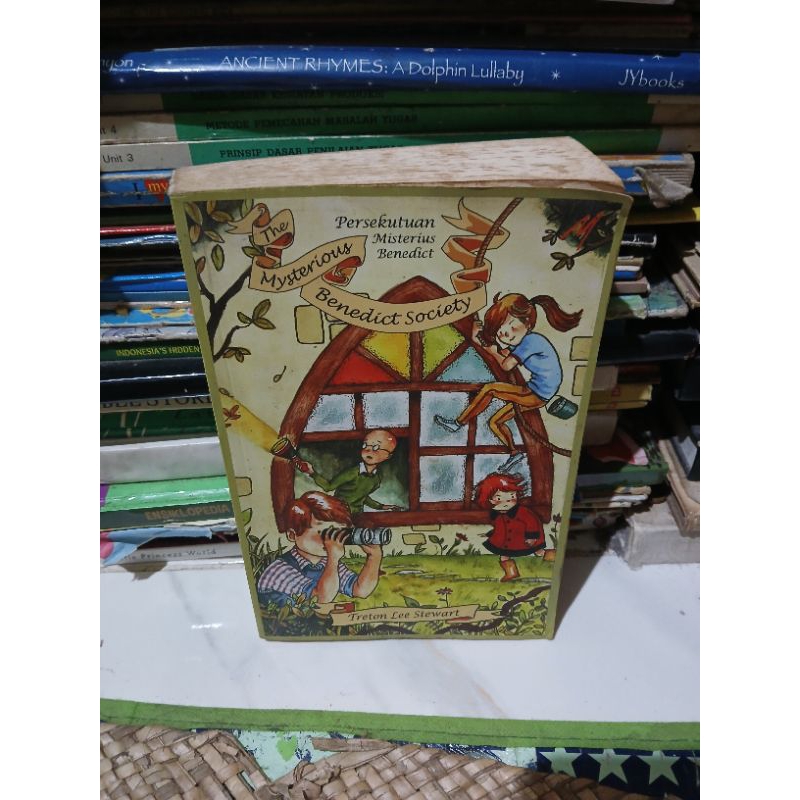 The Mysterious Benedict Society