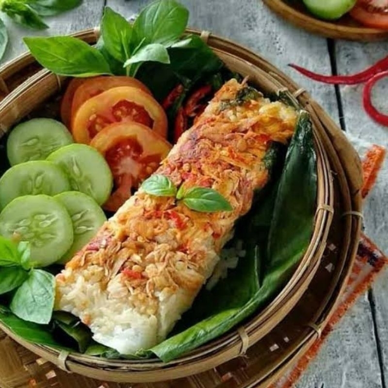 

Nasi bakar ayam suwir