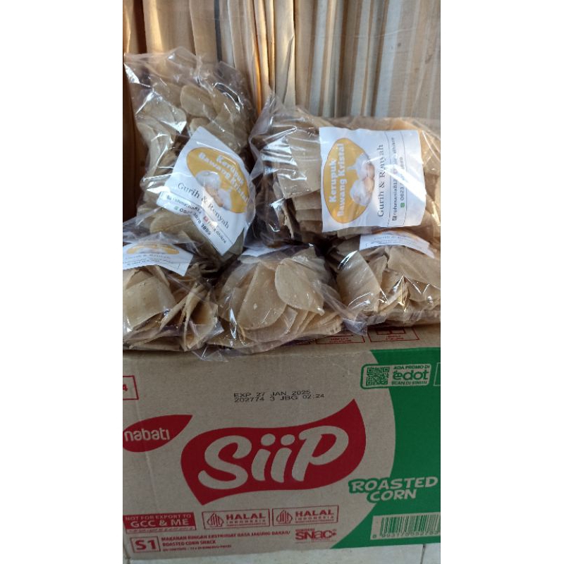 

krupuk bawang kristal gurih dan renyah mentah