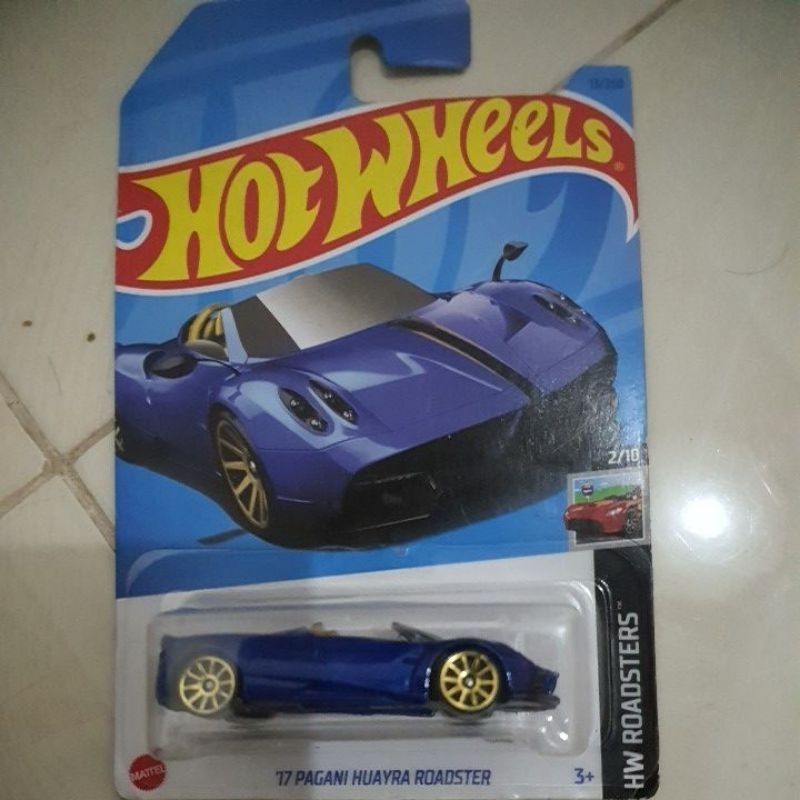 Hot wheels PAGANI HUAYRA ROADSTER