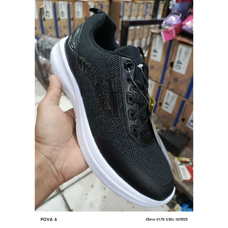 HOMYPED TREZOR 02 SEPATU SEKOLAH KULIAH OLAH RAGA PRIA DEWASA