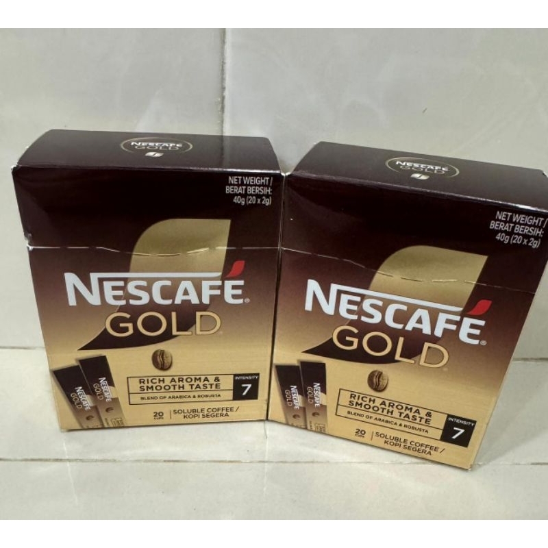 Nescafe gold with golden roasted arabica  & robusta 20 sachet