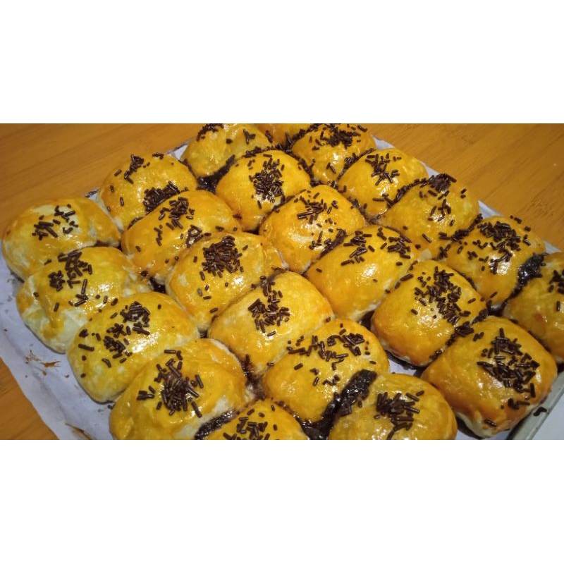 

bolen pisang coklat