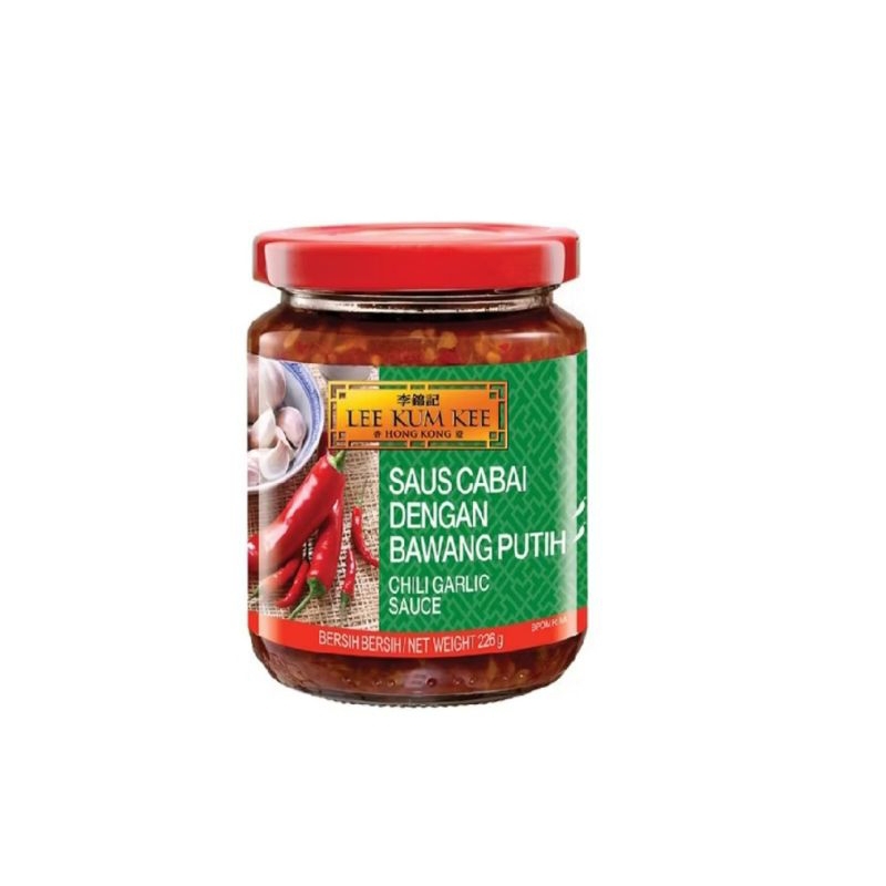 

Lee Kum Kee Chili Garlic Sauce 226gr / Saus Cabai dengan Bawang Putih