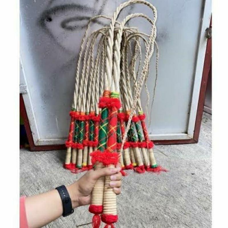 PECUTT BAMBU SALUR PANJANG. PECUT KUDA LUMPING