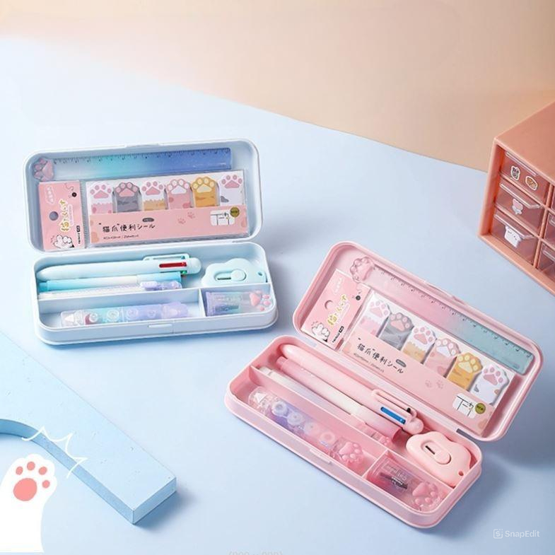 

Kotak Tempat Pensil Dengan Penggaris Pulpen Cutter Lengkap Dengan Isi Praktis Hadian Anak