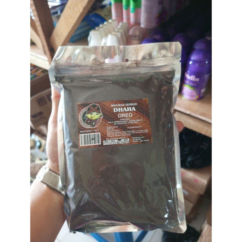 

Bubukminuman rasa Oreo hitam merek Dhaha/500grm