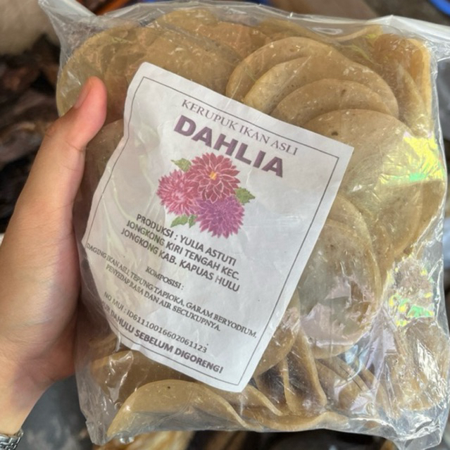 

Kerupuk Dahlia Jongkong Kecil Oleh Oleh Kapuas Hulu