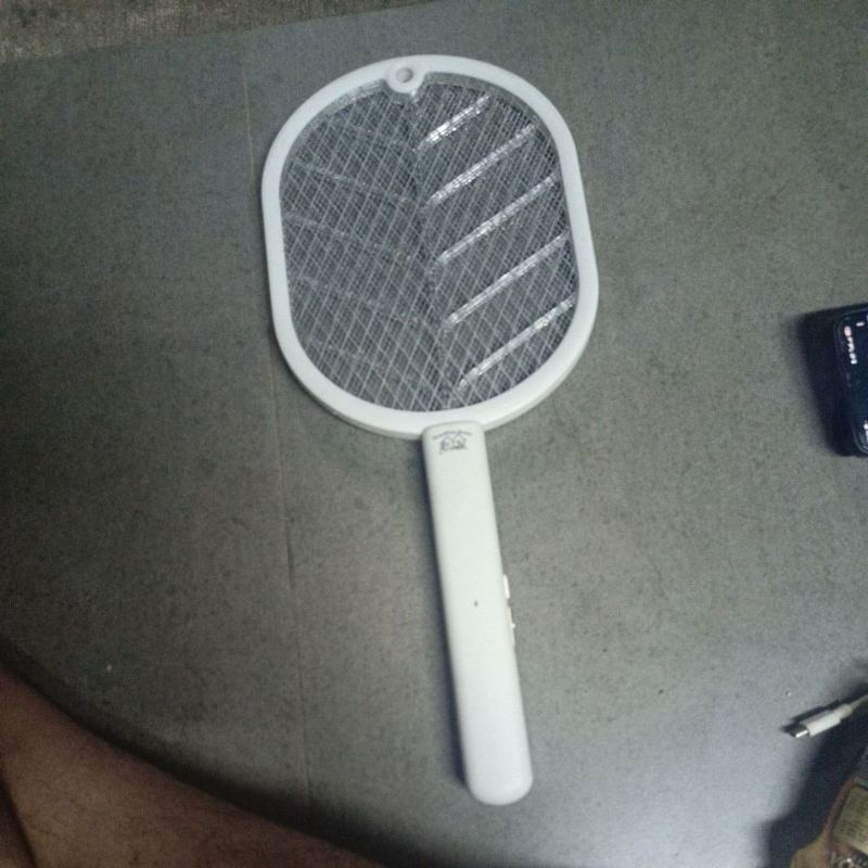 Raket Nyamuk Halilintar