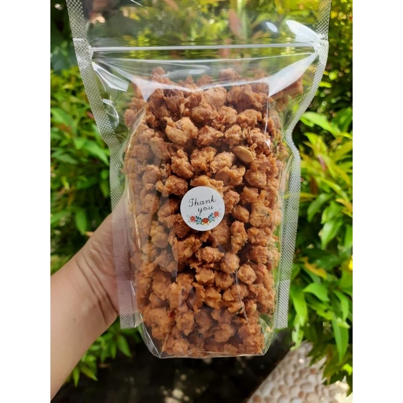 

Kacang kribo / kacang disco / kacang telur pedas manis daun jeruk 500 gr dan 1 kg