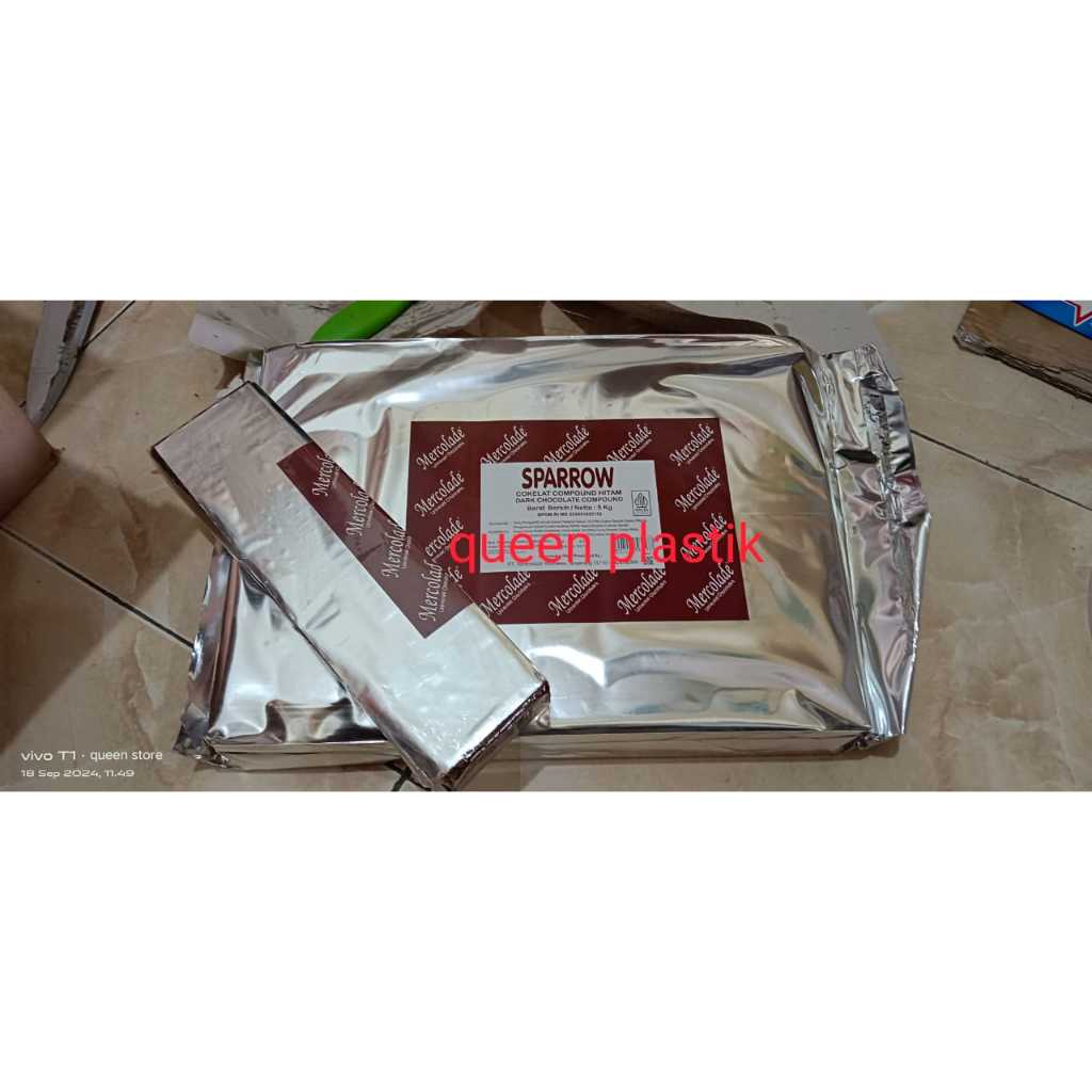 

Coklat Blok Coklat Batang mercolade Sparrow berat +- 1kg