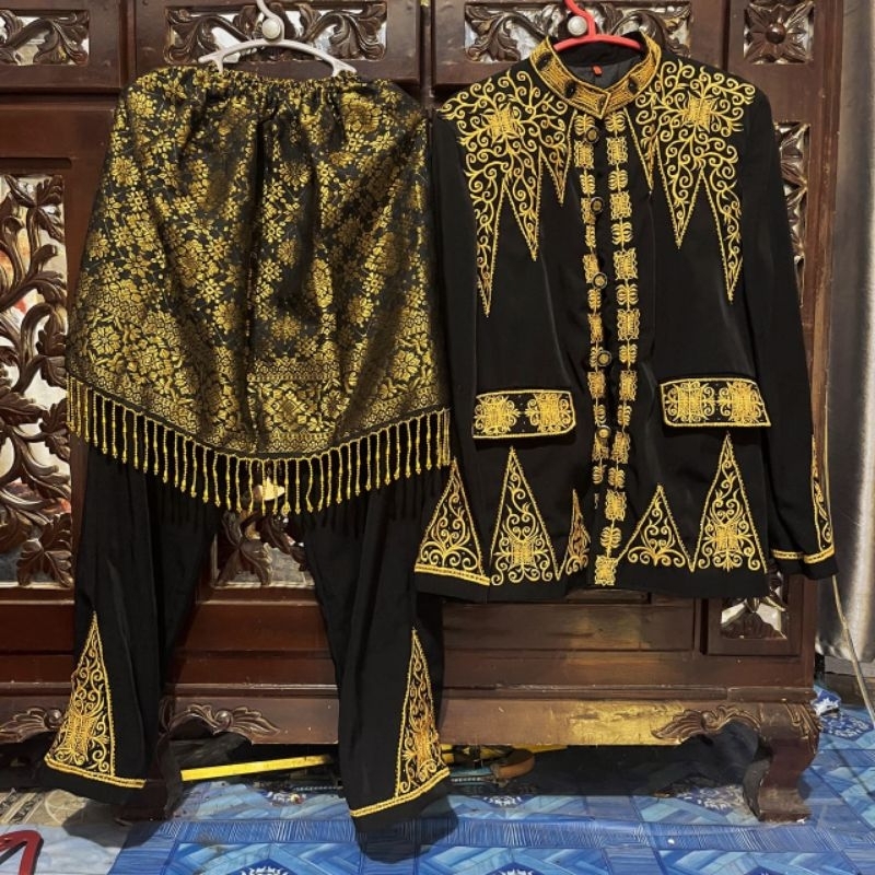 BAJU KARNAVAL ANAK COWOK ACEH MOTIF PINTU ACEH TK-SMA 06