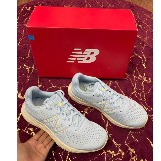 New Balance//NB520//Sepatu running//Running Women//Original Store//NB ori//