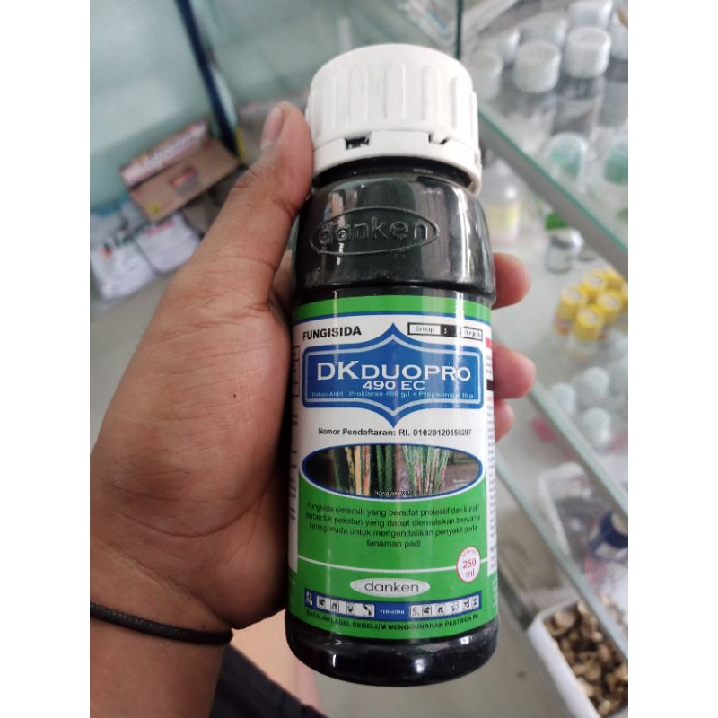 Fungusida Dk Duopro 490ec 200ml