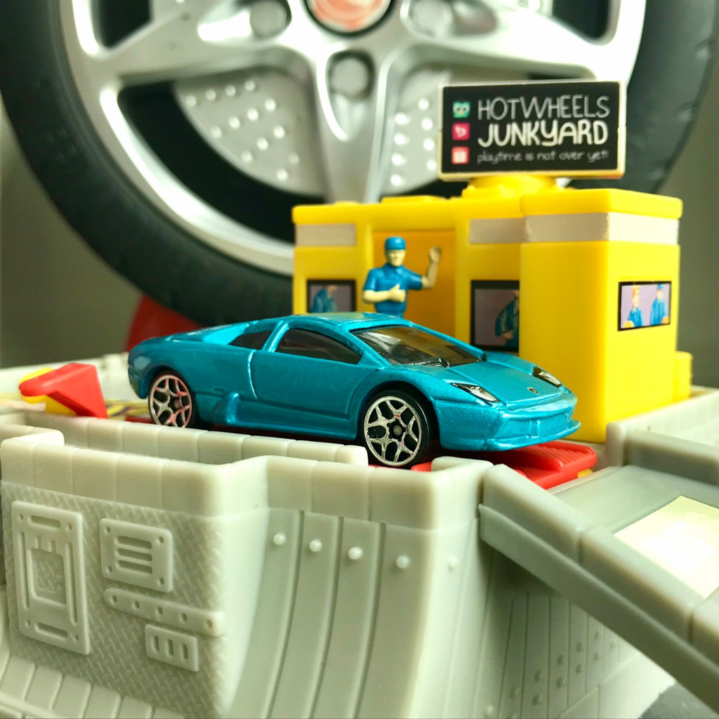 Hot Wheels Lamborghini Murcielago HW Exotics Gift Pack Exclusive