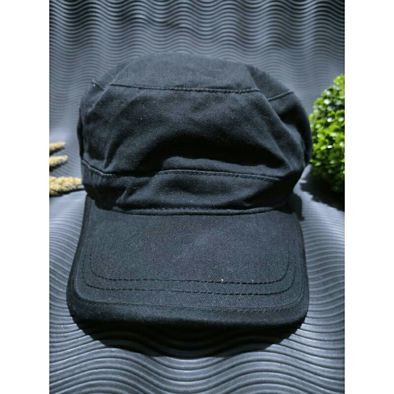 Topi Uniqlo / Topi Komando / Topi Second