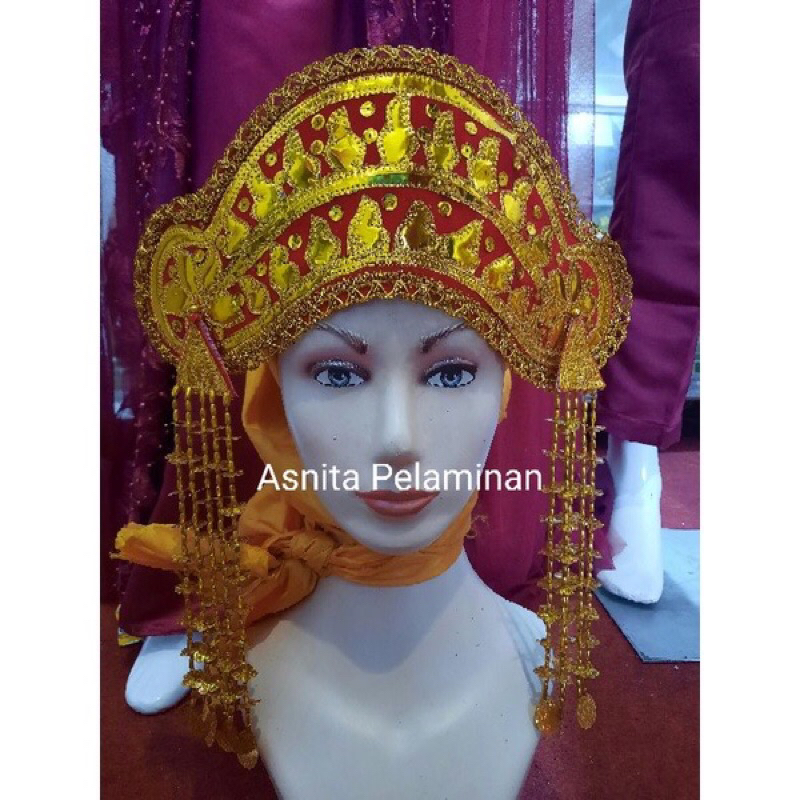 Mahkota tari melayu minang