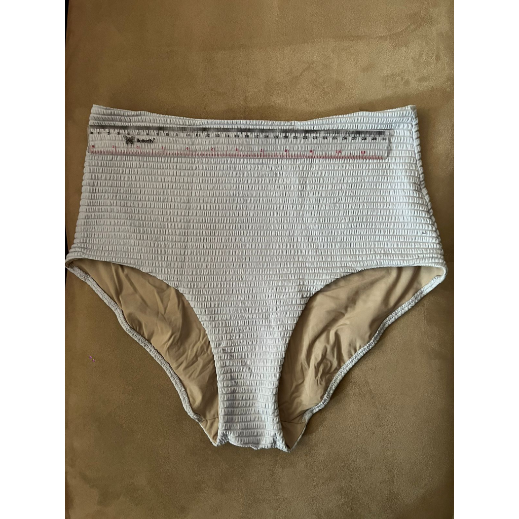 BIkini LuluLemon Bawahan size 8 - preloved