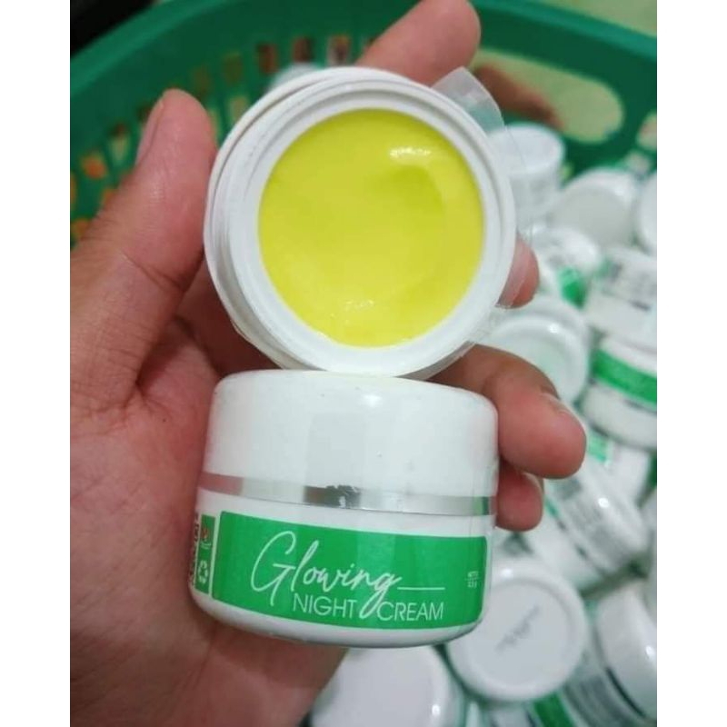 krim hijau flek hitam maxie