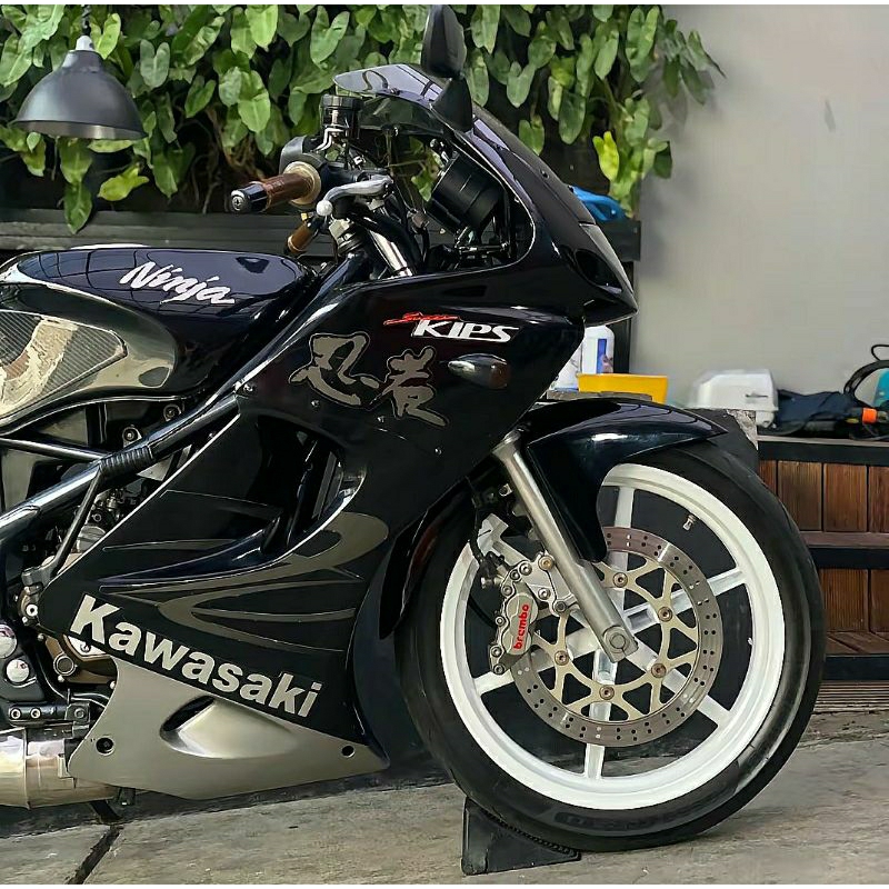 (BISA COD) Striping Ninja RR Old 2010 2011 Kanji Hitam Stiker lis Decal Body Standar Ori kawasaki ni