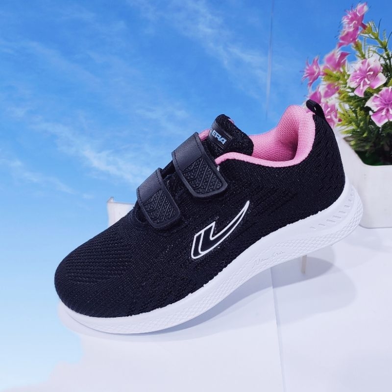 NEW ERA Sepatu Sneaker Anak Sekolah Paud Tk Sd Cewek Kecil Tanggung Kreketan Tempel Tanpa Tali Hitam Putih Pink Original 29 sd 32