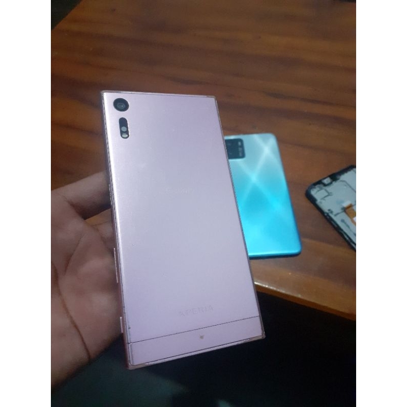 Sony xz minus lcd ram3/32