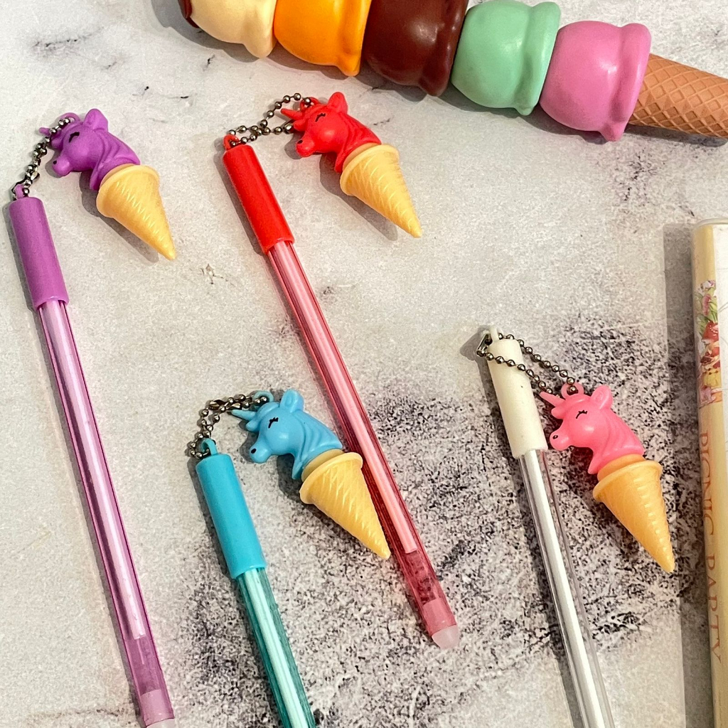 

Pen Gantungan Bentuk Unicorn Es Krim Cone Tinta Hitam Harga TERMURAH / Pulpen Gantungan Kuda Poni Ice Cream ready 4 Warna Alat Tulis Stationary Sekolah Kekinian bisa COD