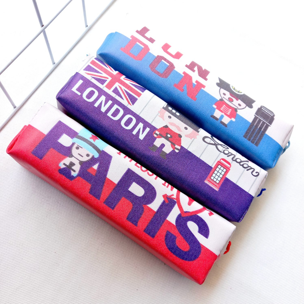 

TEPAK PENSIL LUCU SOUVENIR ULANG TAHUN TEMPAT PENSIL MOTIF LONDON