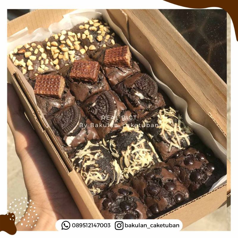 

BROWNIES PANGGANG FUDGY BROWNIES COKLAT 20X10