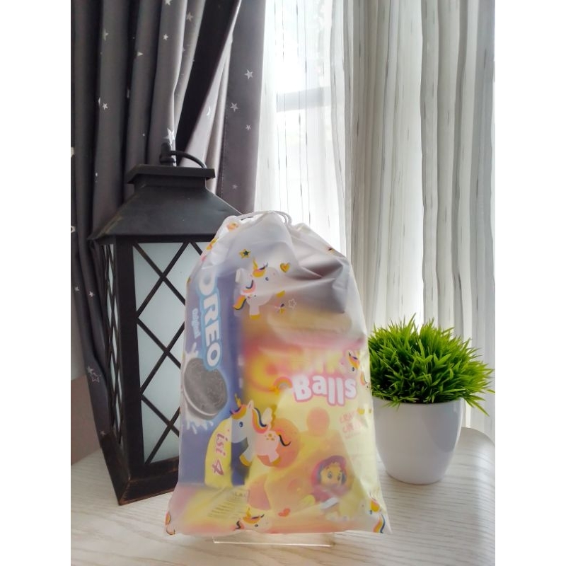 

Bingkisan/Souvenir/Hampers Snack/Jajan Ulang Tahun/Birthday/Acara/Event