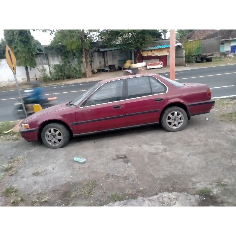 kaca pintu Honda Accord maestro 90