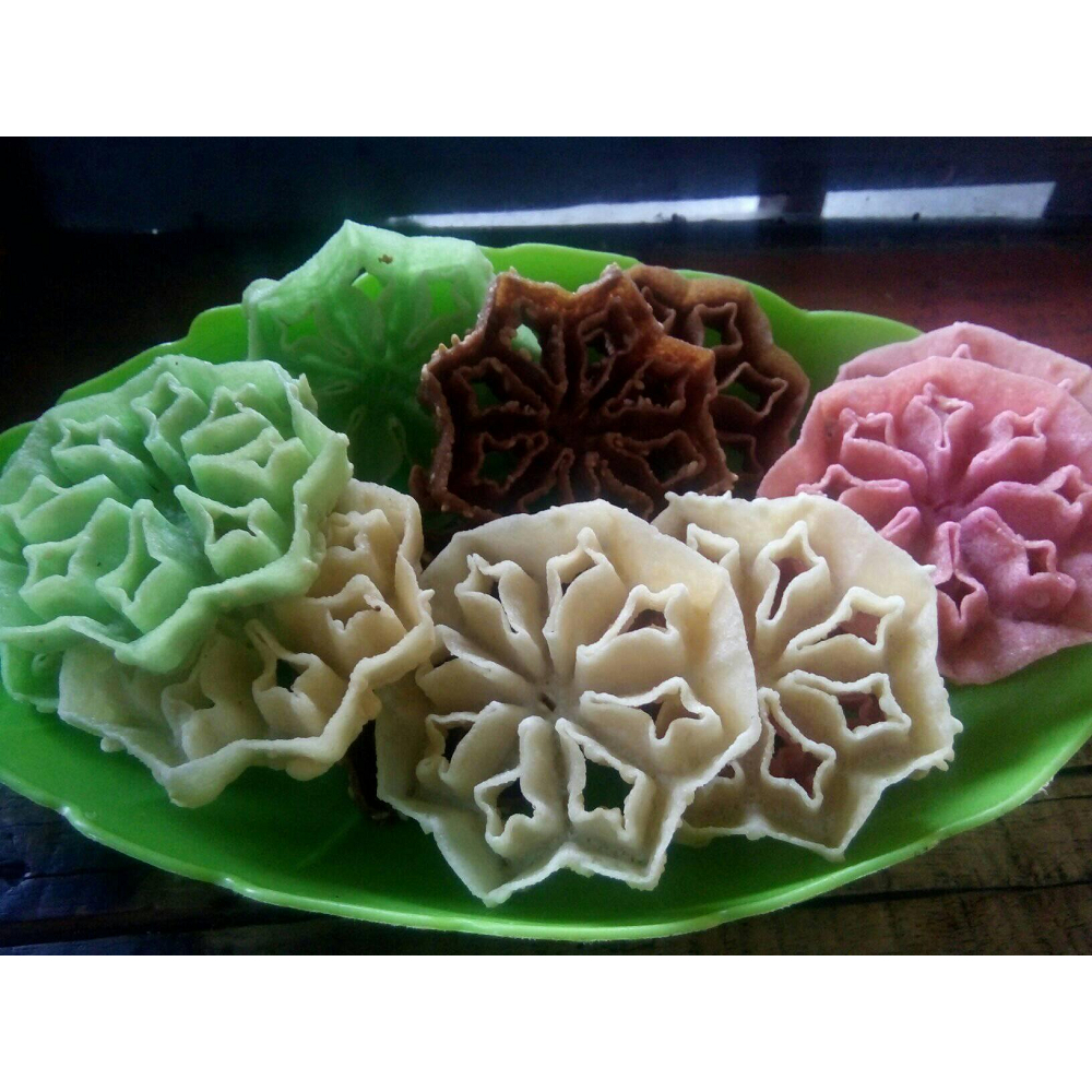 

kripiksarojaoleholehjawabarat250gramvarianrasa