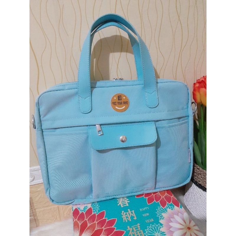 Tas_Laptop_Elizabeth